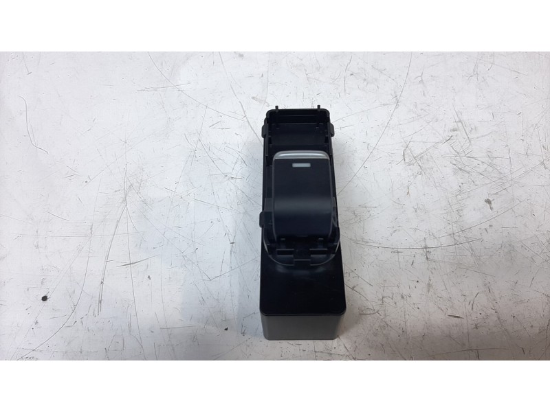Recambio de mando elevalunas trasero derecho para mazda cx-5 evolution 2wd referencia OEM IAM KG2C66380  