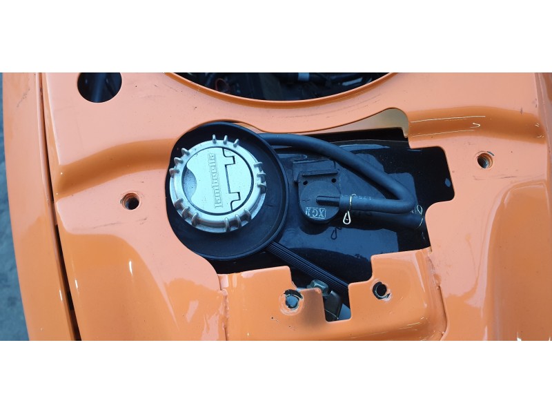 Recambio de deposito combustible para lambretta v200 special flex special flex referencia OEM IAM L50100LMB0000  