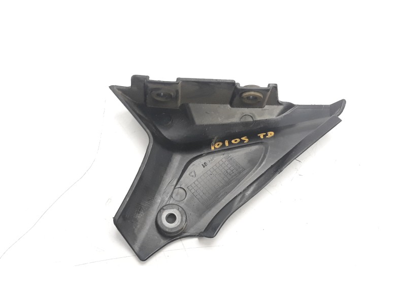 Recambio de moldura para benelli trk 502 trk 502 referencia OEM IAM 65602P160000  