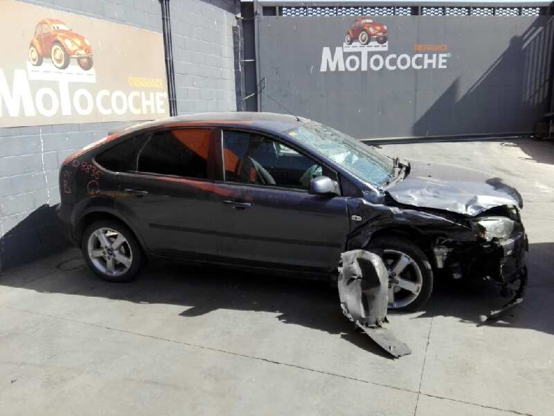 ford focus berlina (cap) del año 2005