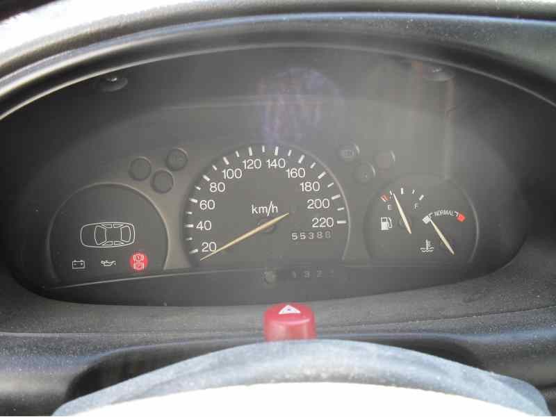 ford fiesta berlina del año 1998