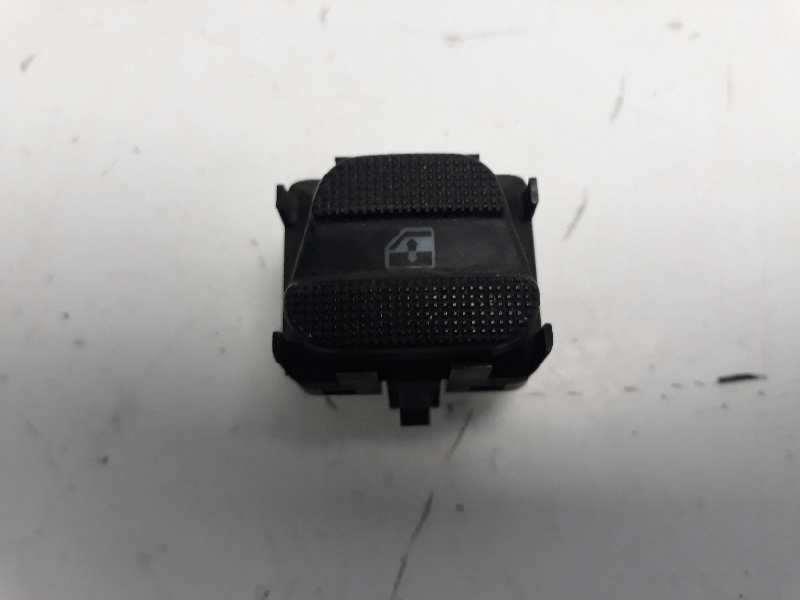 Recambio de mando elevalunas delantero derecho para volkswagen vento (1h2) gl referencia OEM IAM 1H0959855C  