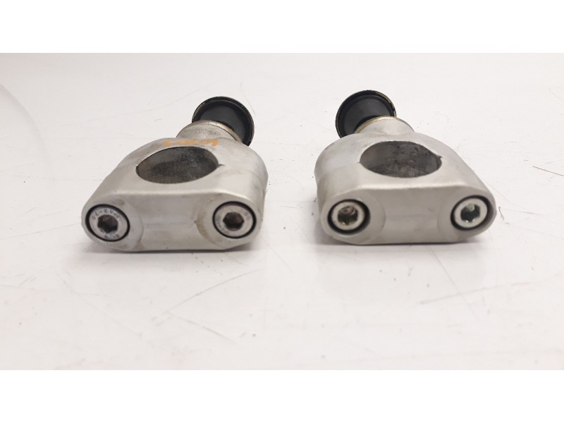 Recambio de tija para benelli trk 502 trk 502 referencia OEM IAM 43014P010100  