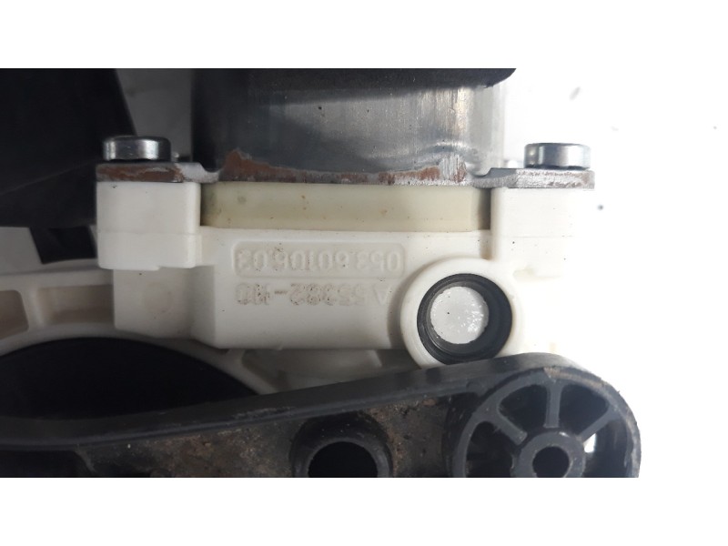 Recambio de elevalunas trasero izquierdo para mercedes-benz clase cla (w117) cla 180 (117.342) referencia OEM IAM A55382110  