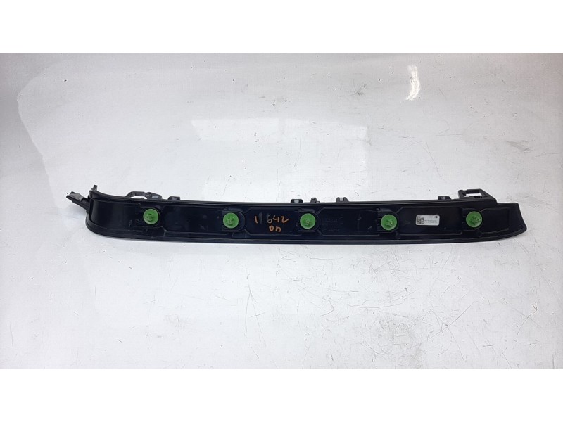 Recambio de moldura para mini clubman (f54) cooper d referencia OEM IAM 1331364  