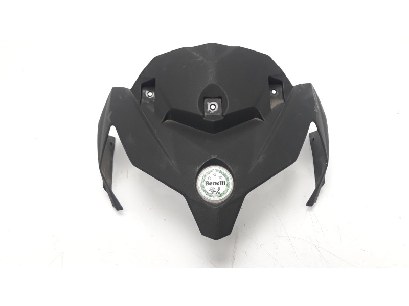 Recambio de moldura para benelli trk 502 trk 502 referencia OEM IAM 65201P160000  