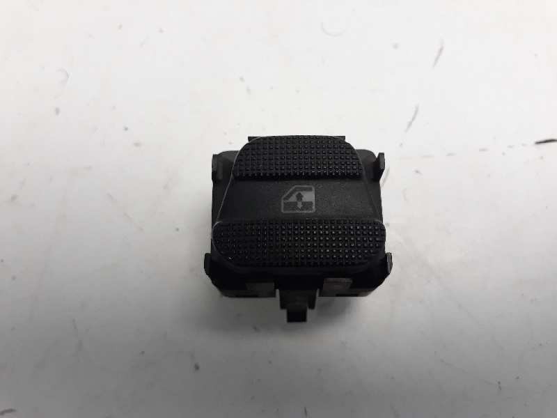 Recambio de mando elevalunas trasero derecho para volkswagen vento (1h2) gl referencia OEM IAM 1H0959855C  