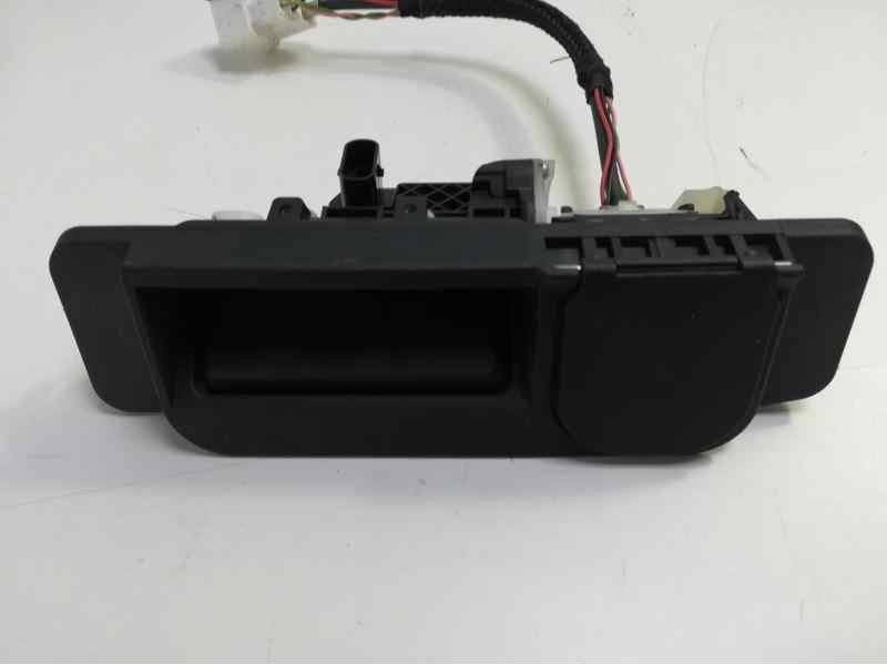 Recambio de maneta exterior porton para mercedes-benz clase cla (w117) cla 180 (117.342) referencia OEM IAM 2227500893  