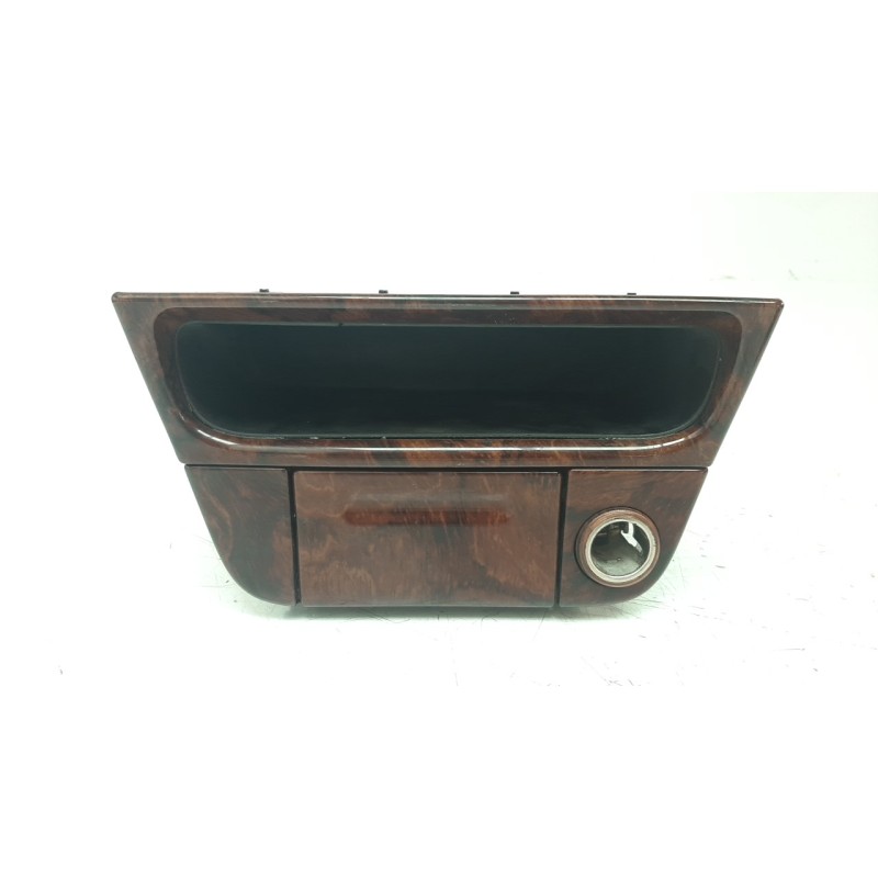 Recambio de cenicero para opel vectra b berlina 2.2 16v dti cat (y 22 dtr / l50) referencia OEM IAM 90568383  