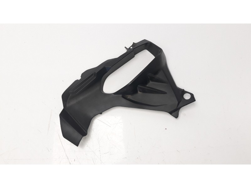 Recambio de moldura para benelli trk 502 trk 502 referencia OEM IAM 65308P160010  