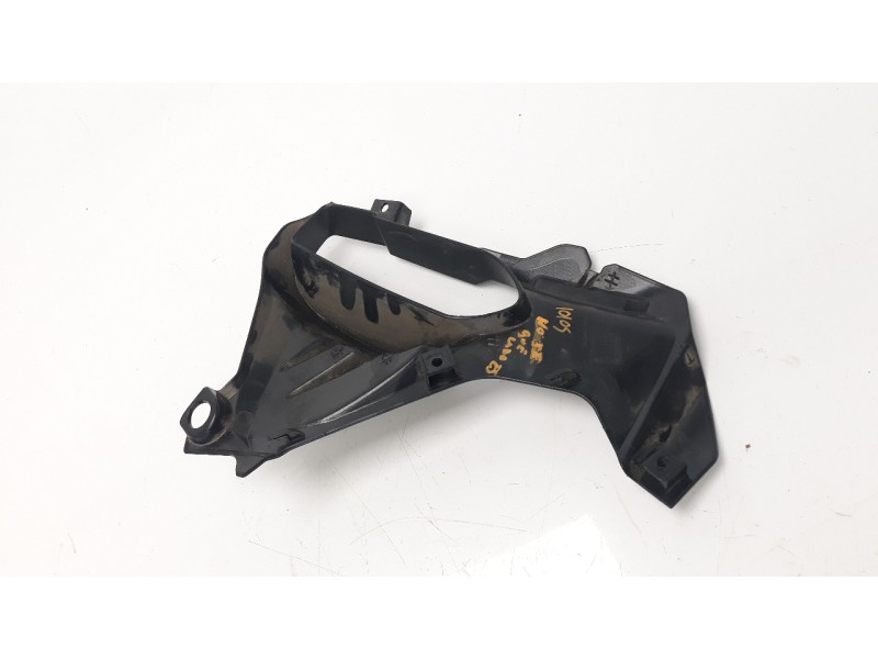 Recambio de moldura para benelli trk 502 trk 502 referencia OEM IAM 65308P160010  