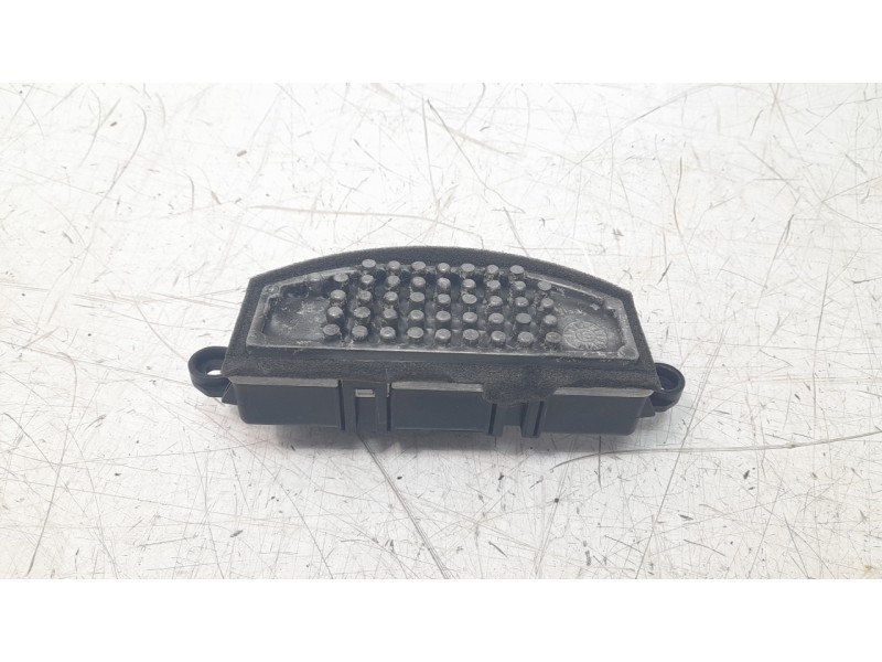 Recambio de resistencia calefaccion para mini clubman (f54) cooper d referencia OEM IAM 64119377854 RSF620057HQ 