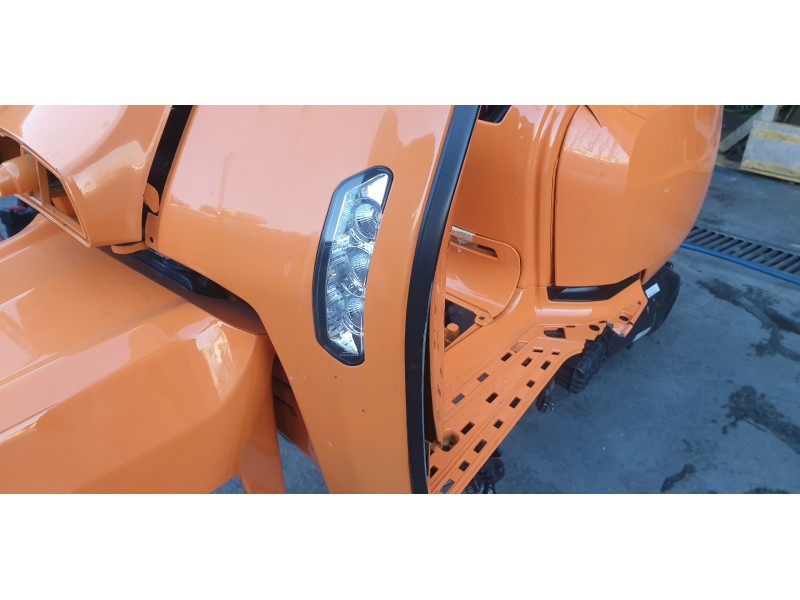 Recambio de piloto delantero izquierdo para lambretta v200 special flex special flex referencia OEM IAM L81100LMB0000  
