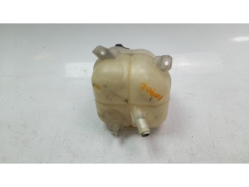 Recambio de deposito expansion para jeep cherokee 2.0 m-jet cat referencia OEM IAM 68102155AB 68193799AA 