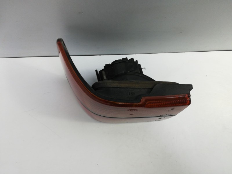 Recambio de piloto trasero izquierdo para volkswagen vento (1h2) gl referencia OEM IAM 1H5945111B 16911531 