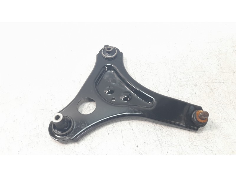 Recambio de brazo suspension delantero izquierdo para smart fortwo cabrio referencia OEM IAM 545057345R  