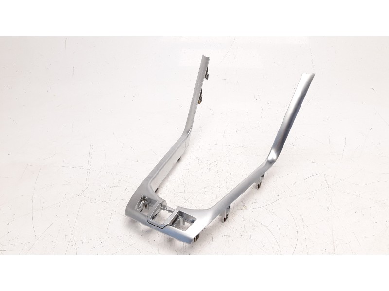 Recambio de moldura para opel antara 2.2 cdti cat (a 22 dm / lnq) referencia OEM IAM 20989977  