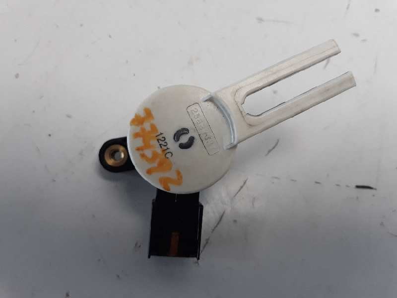 Recambio de sensor para opel insignia berlina edition referencia OEM IAM 25889337  