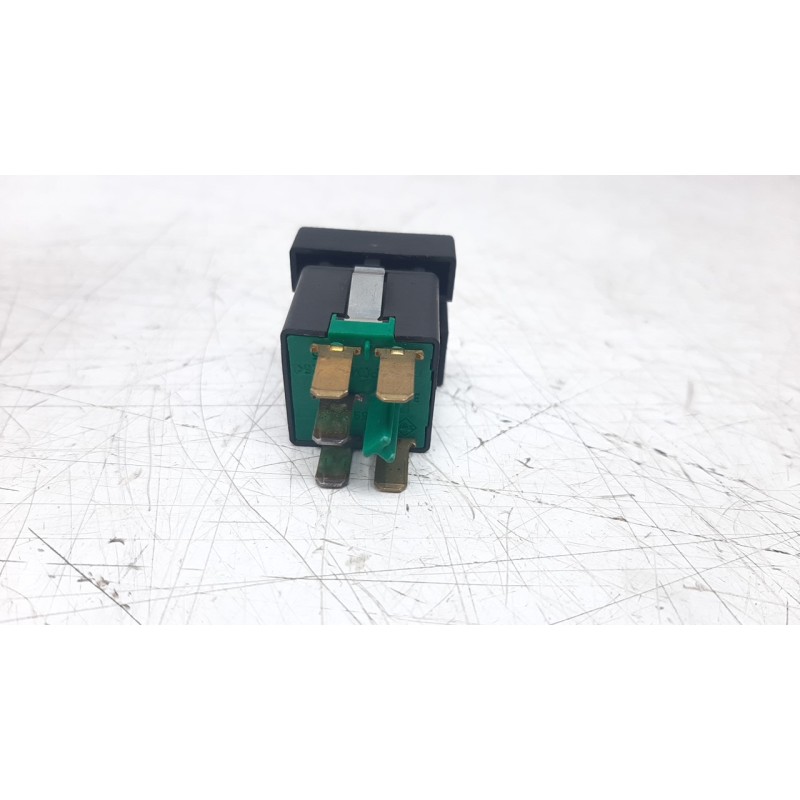 Recambio de interruptor para opel vectra b berlina 2.2 16v dti cat (y 22 dtr / l50) referencia OEM IAM 09134508  
