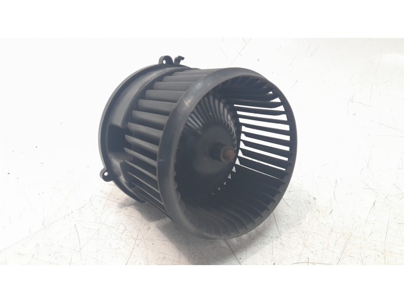Recambio de ventilador calefaccion para mini clubman (f54) cooper d referencia OEM IAM 9297751  