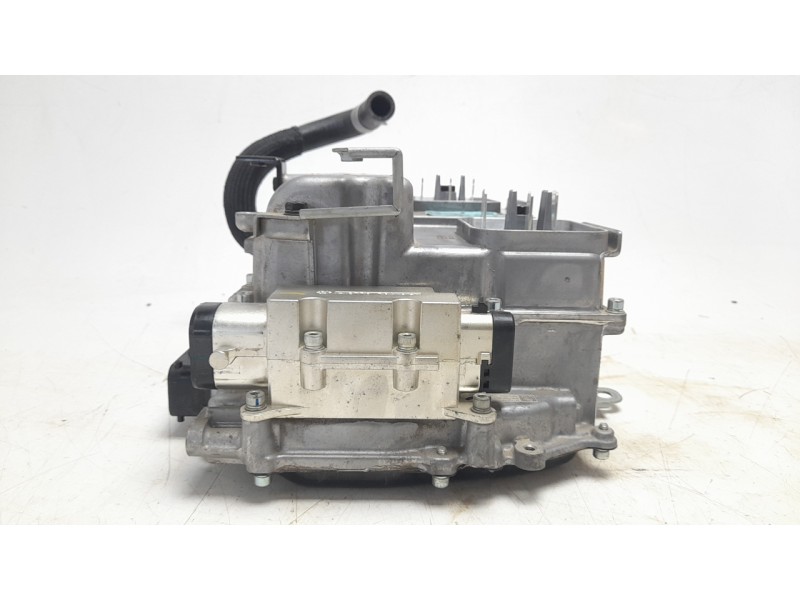 Recambio de inversor para hyundai kona referencia OEM IAM 366002B362 366102B005 377152B005