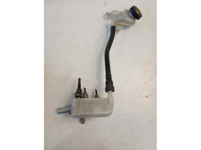 Recambio de bomba freno para ford fiesta (ccn) trend referencia OEM IAM 1751664  