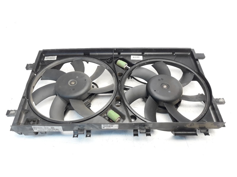 Recambio de electroventilador para opel insignia berlina 2.0 16v cdti referencia OEM IAM 13223018  