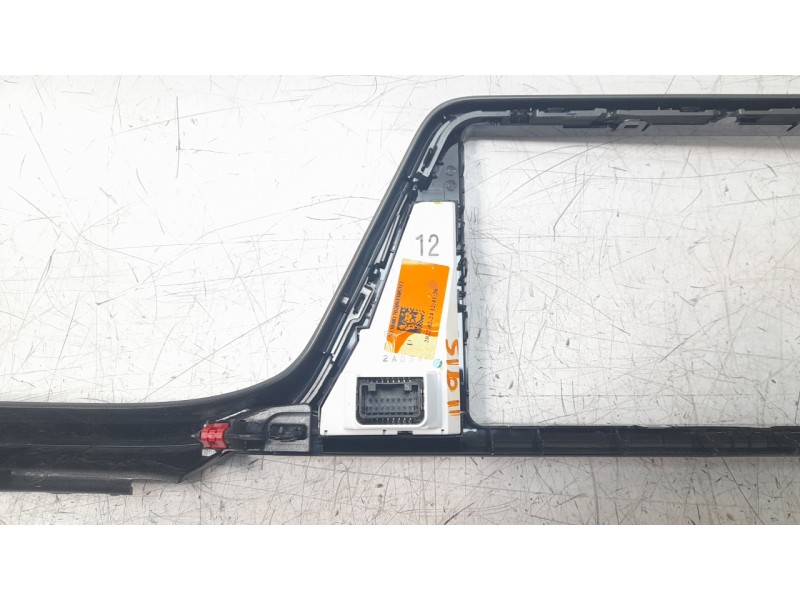 Recambio de moldura para toyota c-hr hybrid gr sport referencia OEM IAM 55411F4030  