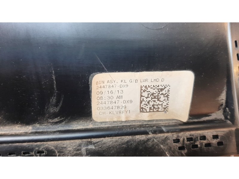 Recambio de guantera para jeep cherokee 2.0 m-jet cat referencia OEM IAM 5NX51DX9AF 2447847DX9 