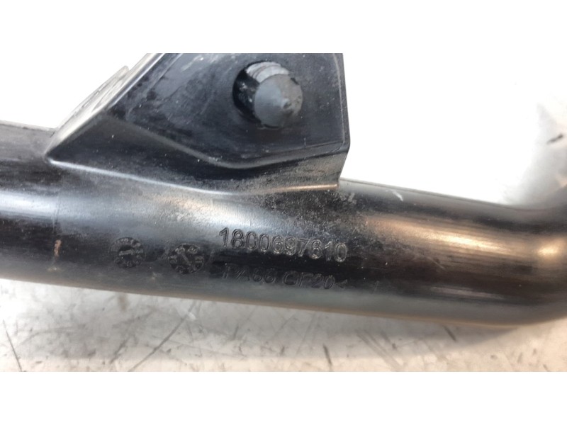 Recambio de tubo para dacia jogger comfort referencia OEM IAM 1800697610  