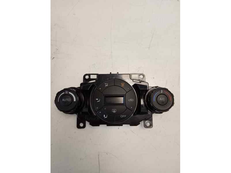 Recambio de mando climatizador para ford fiesta (ccn) trend referencia OEM IAM 8A6T18C612  