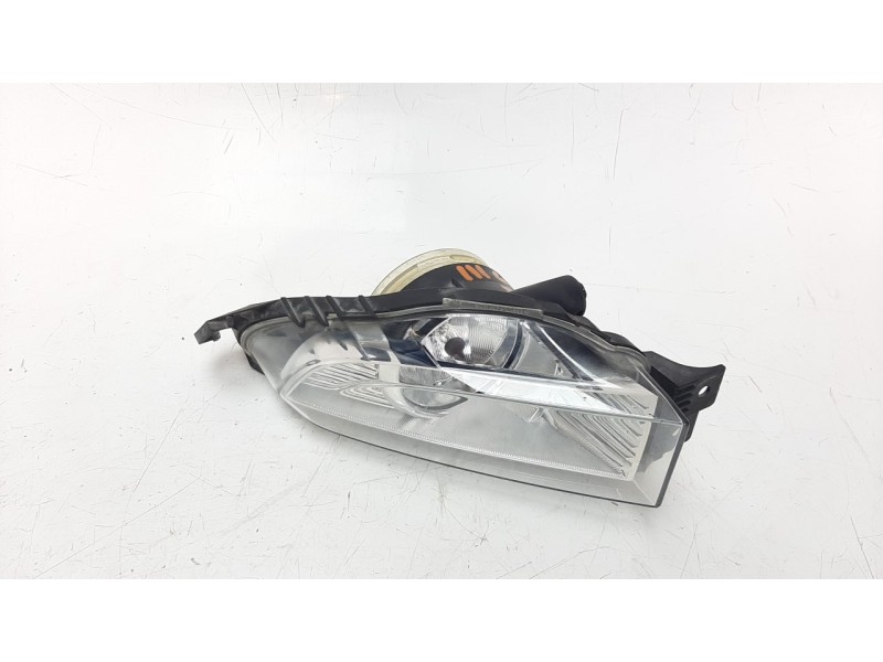Recambio de faro antiniebla derecho para opel insignia berlina 2.0 16v cdti referencia OEM IAM 13226829  