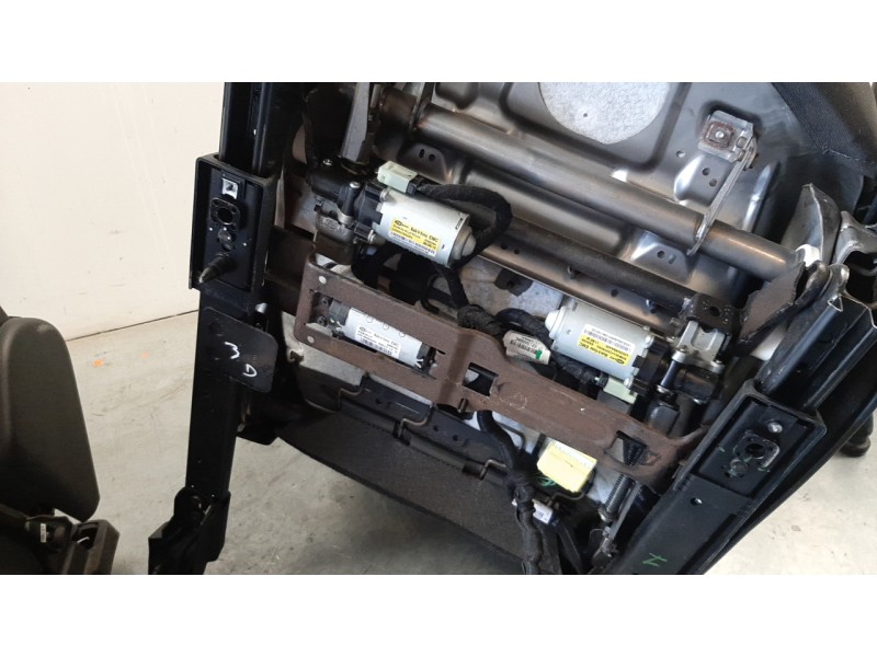 Recambio de juego asientos completo para jeep cherokee 2.0 m-jet cat referencia OEM IAM 6ER03DX9AB  