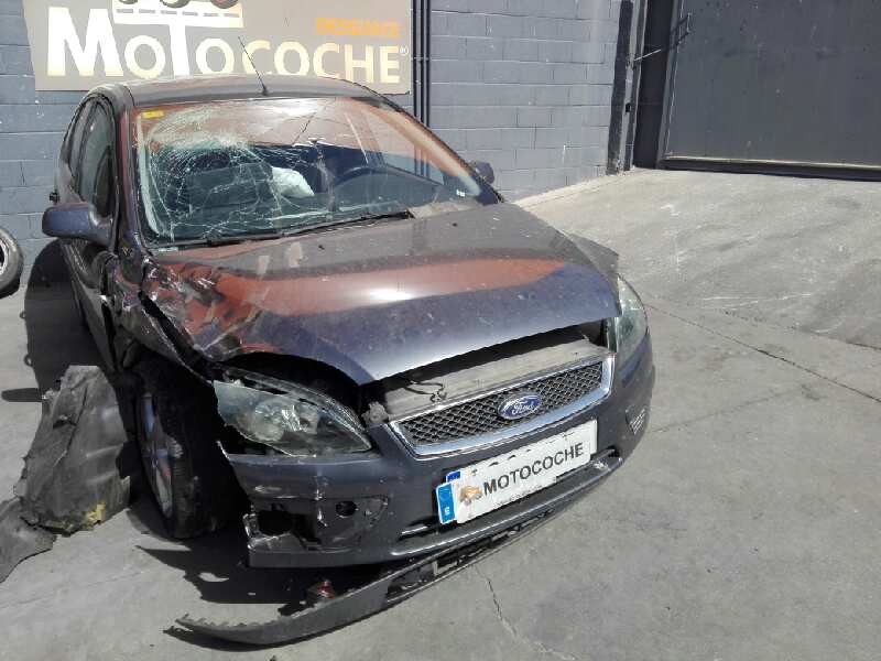 ford focus berlina (cap) del año 2005