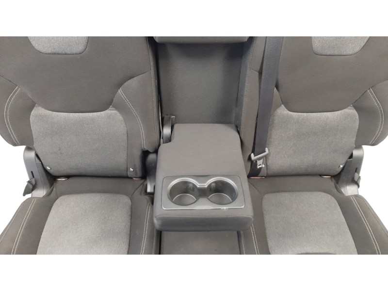 Recambio de juego asientos completo para jeep cherokee 2.0 m-jet cat referencia OEM IAM 6ER03DX9AB  