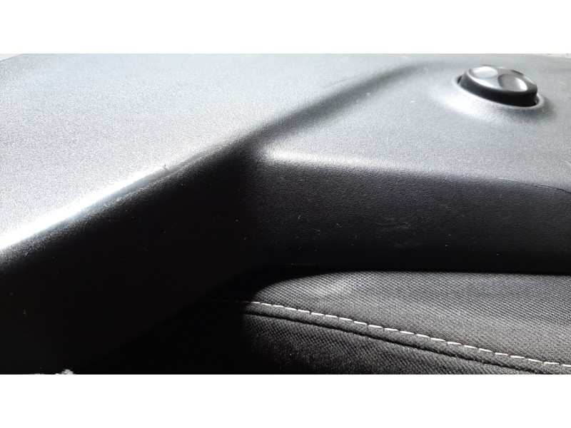 Recambio de juego asientos completo para jeep cherokee 2.0 m-jet cat referencia OEM IAM 6ER03DX9AB  