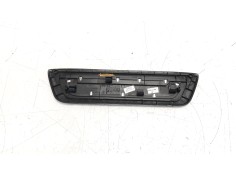 Recambio de moldura para kia niro referencia OEM IAM 85877G5100   2