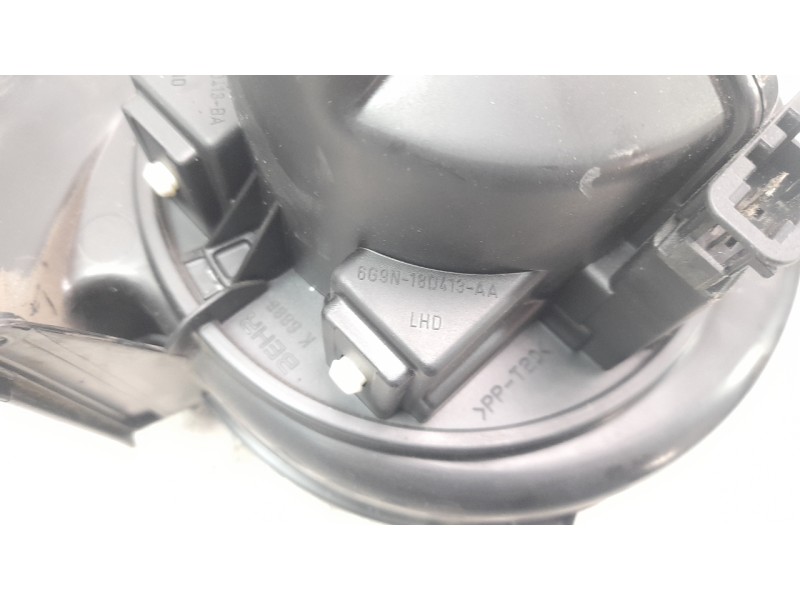 Recambio de ventilador calefaccion para land rover evoque 2.2 sd4 cat referencia OEM IAM 6G9N18D413AA  