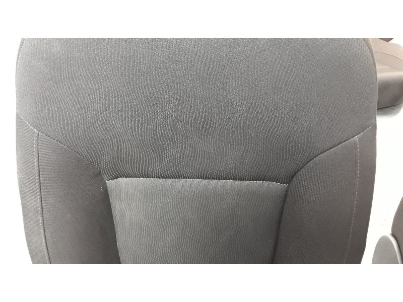 Recambio de juego asientos completo para opel insignia berlina 2.0 16v cdti referencia OEM IAM 13239021  