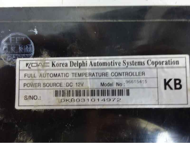 Recambio de mando climatizador para daewoo nubira berlina 1.6 cat referencia OEM IAM 96615415  