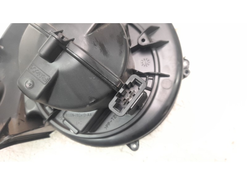 Recambio de ventilador calefaccion para land rover evoque 2.2 sd4 cat referencia OEM IAM 6G9N18D413AA  