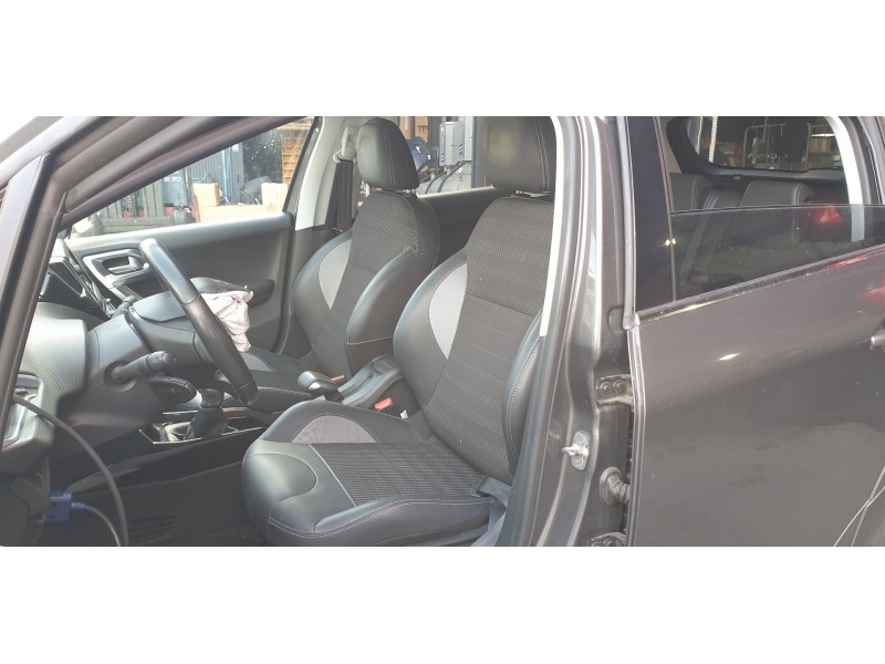 peugeot 2008 (--.2013) del año 2018