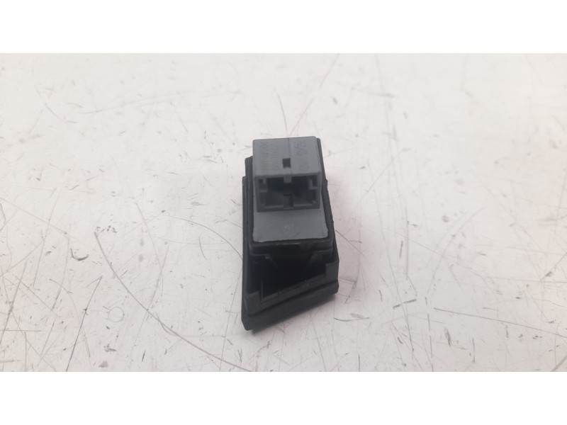 Recambio de mando elevalunas delantero derecho para seat ibiza (6l1) 1.9 tdi referencia OEM IAM 6L0959856  