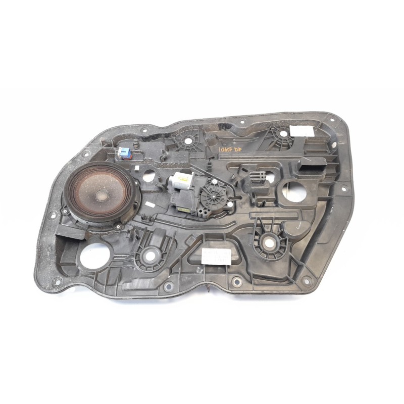 Recambio de elevalunas delantero derecho para kia cee´d 1.6 crdi cat referencia OEM IAM 82480A2310 106550818 