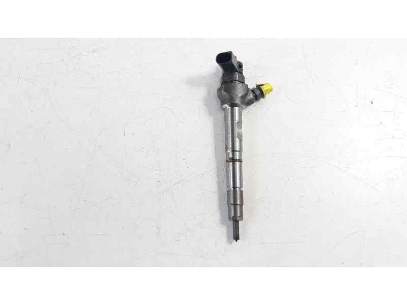 Recambio de inyector para audi a4 berlina (8w2) básico referencia OEM IAM 04L130277N 0445110554 