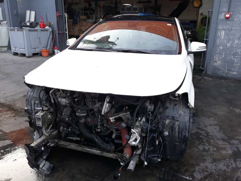 mercedes-benz clase cla (w117) del año 2016