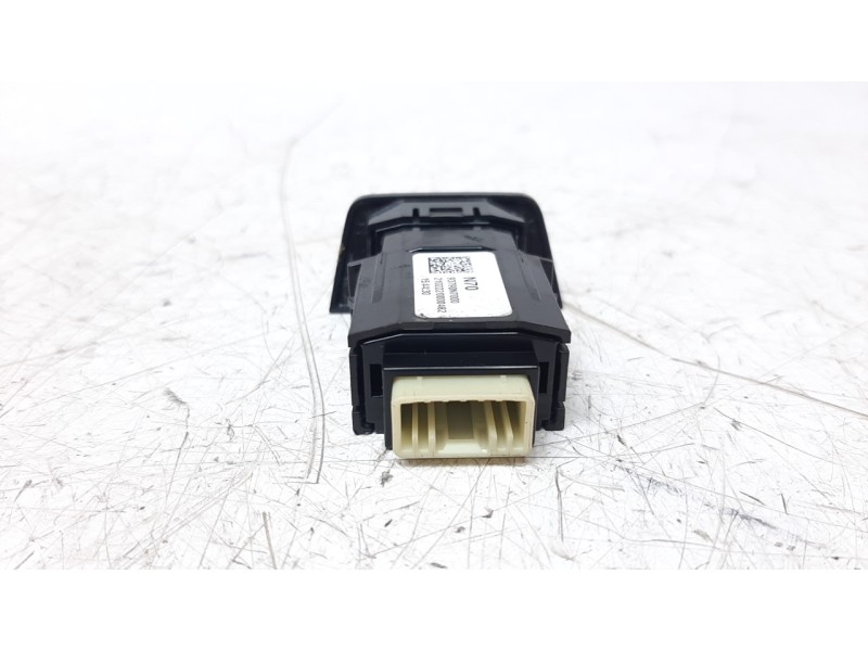 Recambio de warning para hyundai tucson referencia OEM IAM 93790N7000  