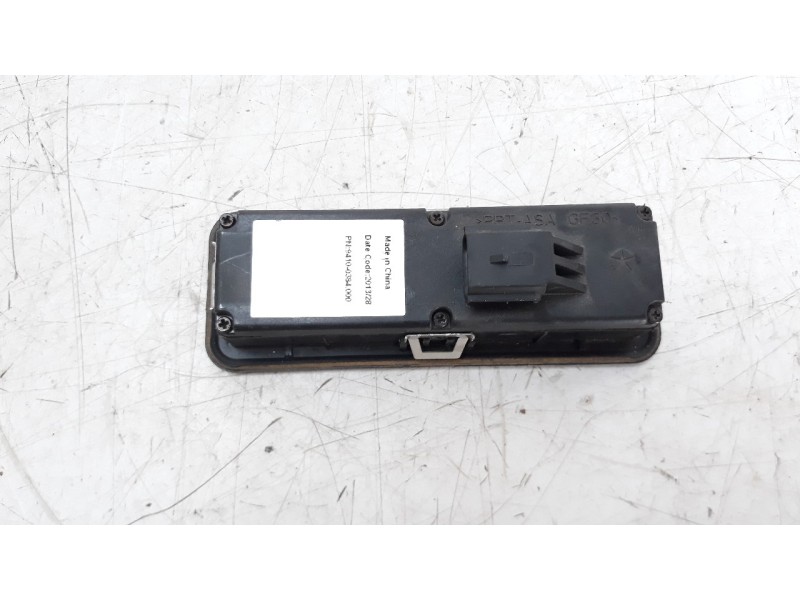 Recambio de maneta exterior porton para jeep cherokee 2.0 m-jet cat referencia OEM IAM 4602751AA  