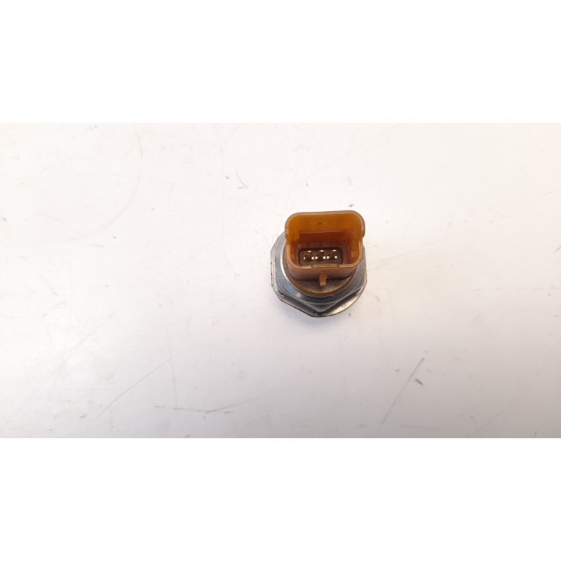 Recambio de sensor presion para ford fiesta (ccn) 1.5 tdci cat referencia OEM IAM 9676643880 85PP5201 