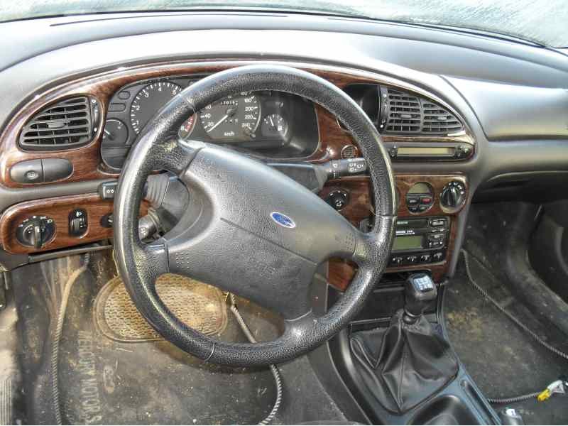 ford mondeo berlina (gd) del año 1999